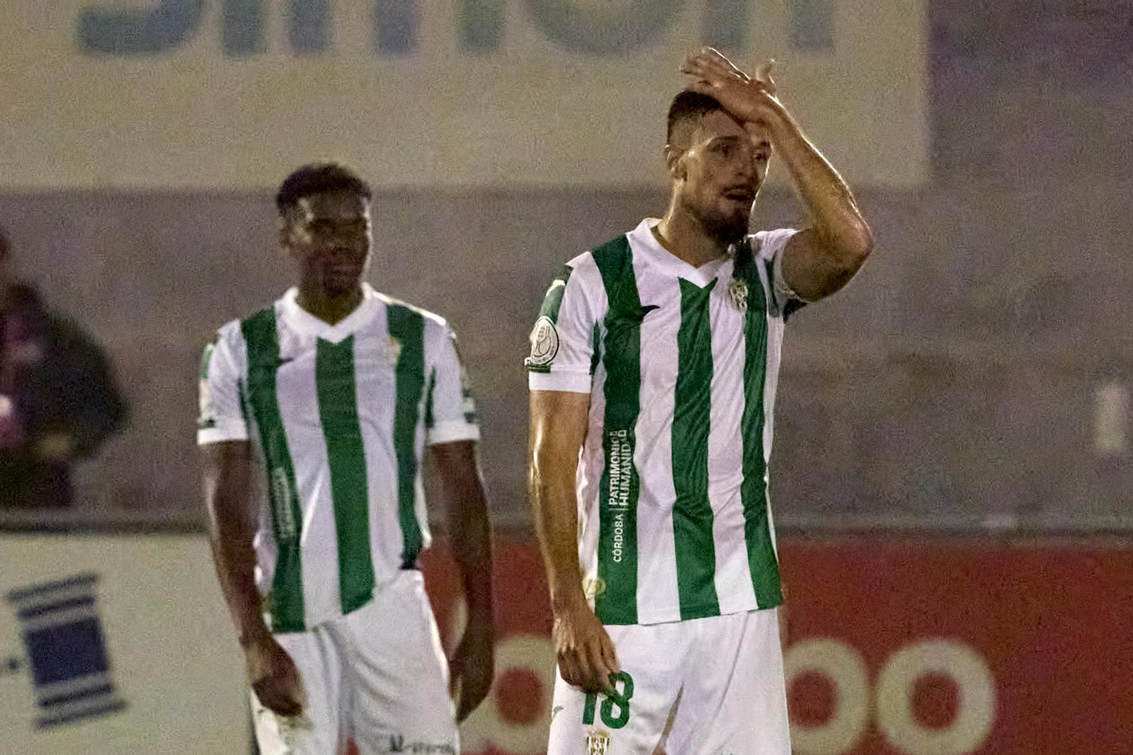 Las mejores fotos de la derrota del Córdoba CF en Olot en la Copa del Rey