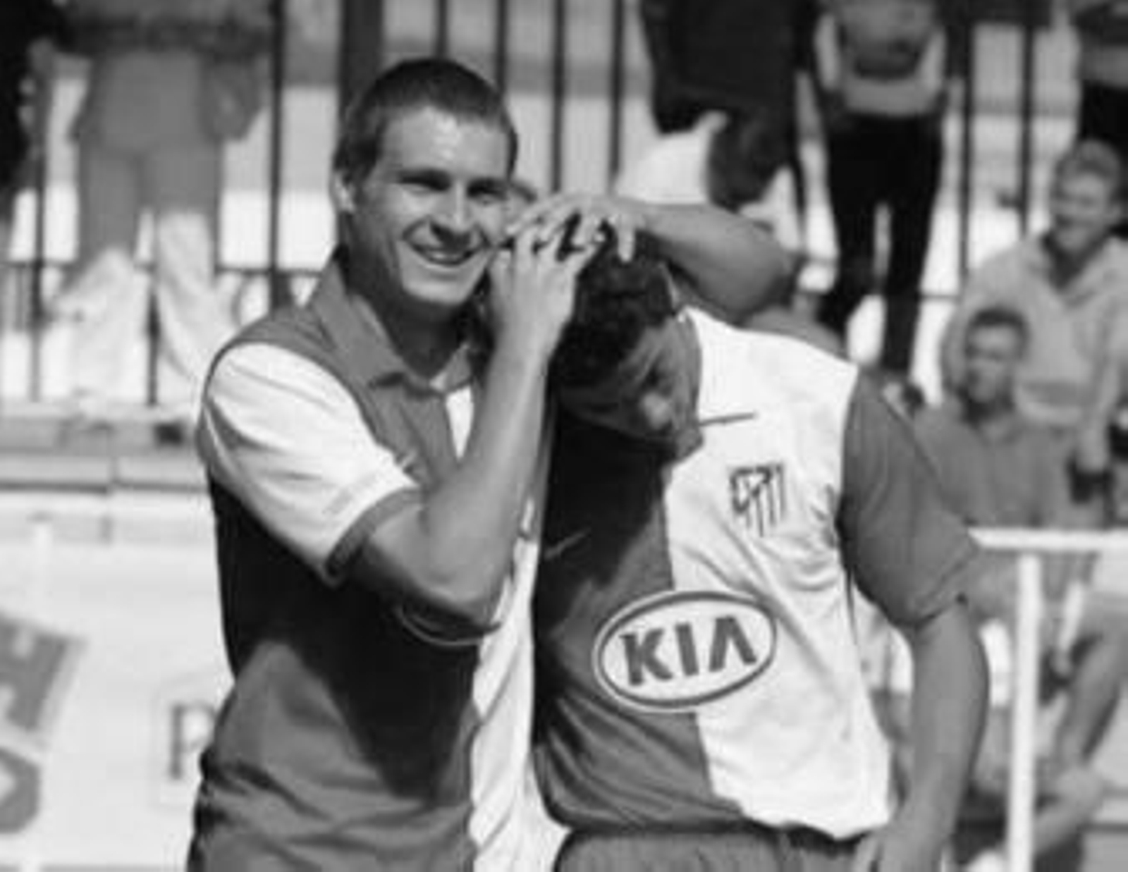 Álex Quillo (izquierda), en un partido con el filial.