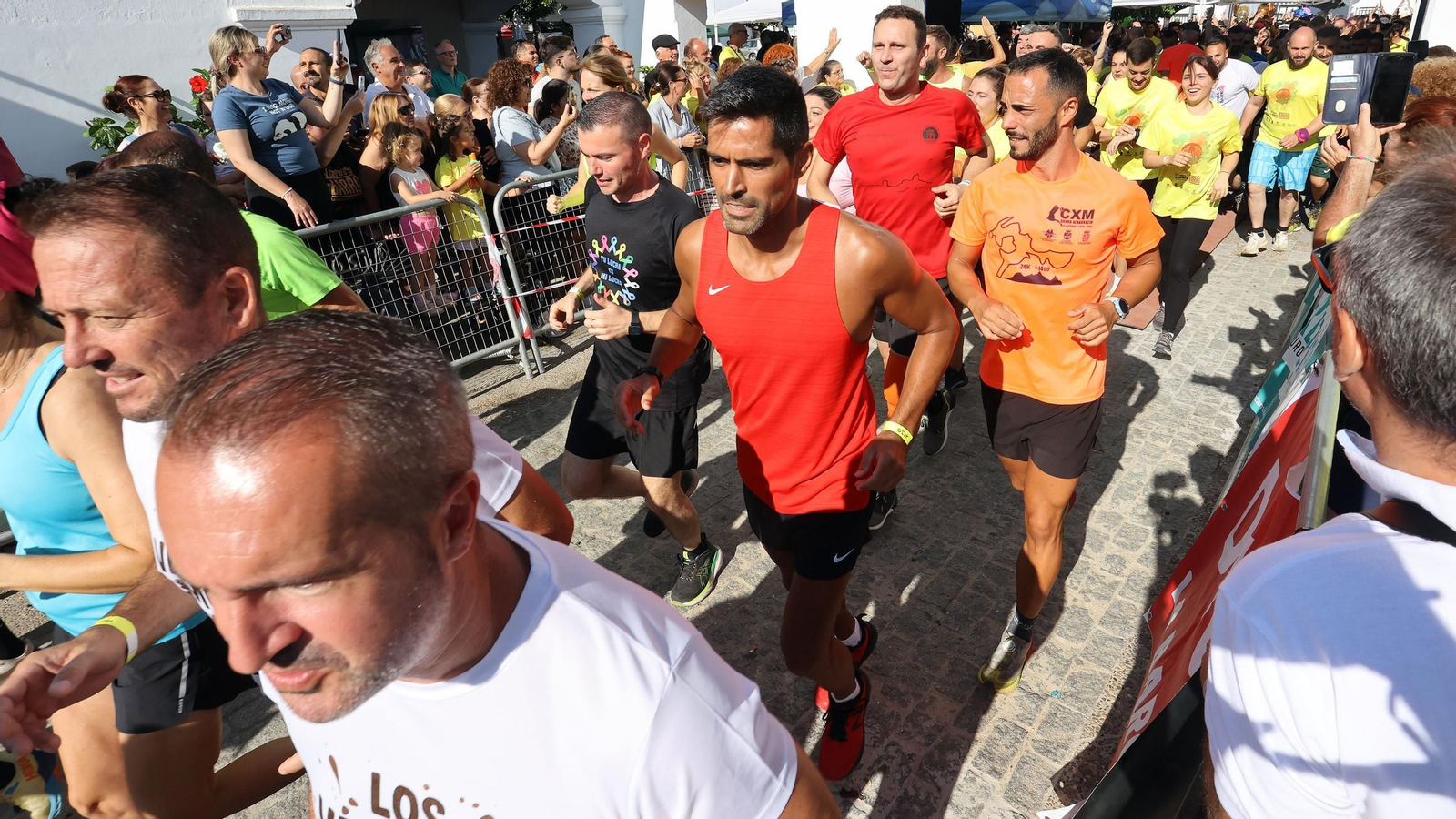 Búscate en la VII Carrera del Barro en La Barca