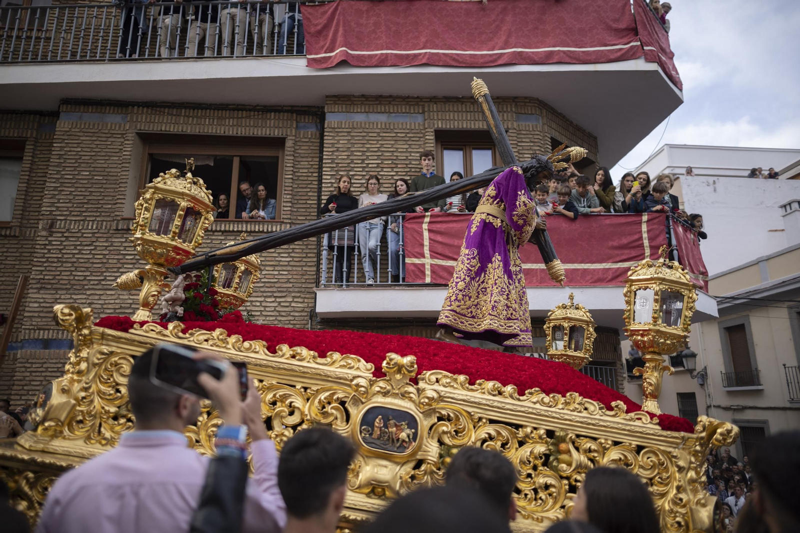 Martes Santo: Hermandad de Pasión de Huelva, en imágenes