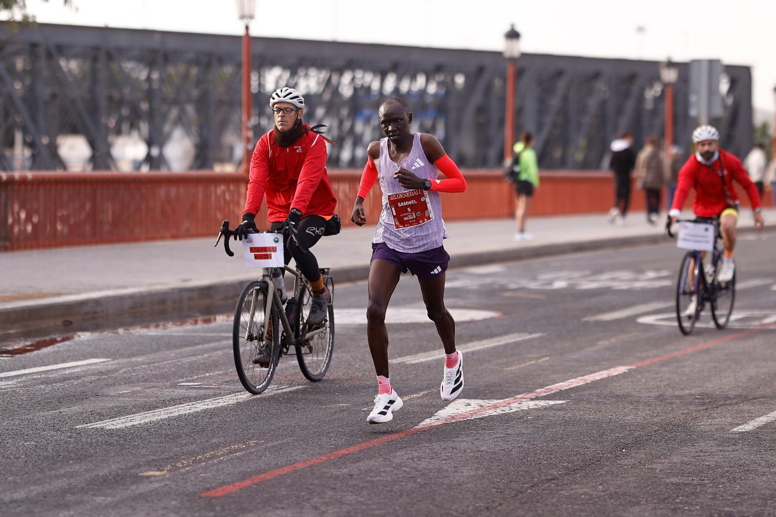 Las fotos de la Maratón de Málaga 2025
