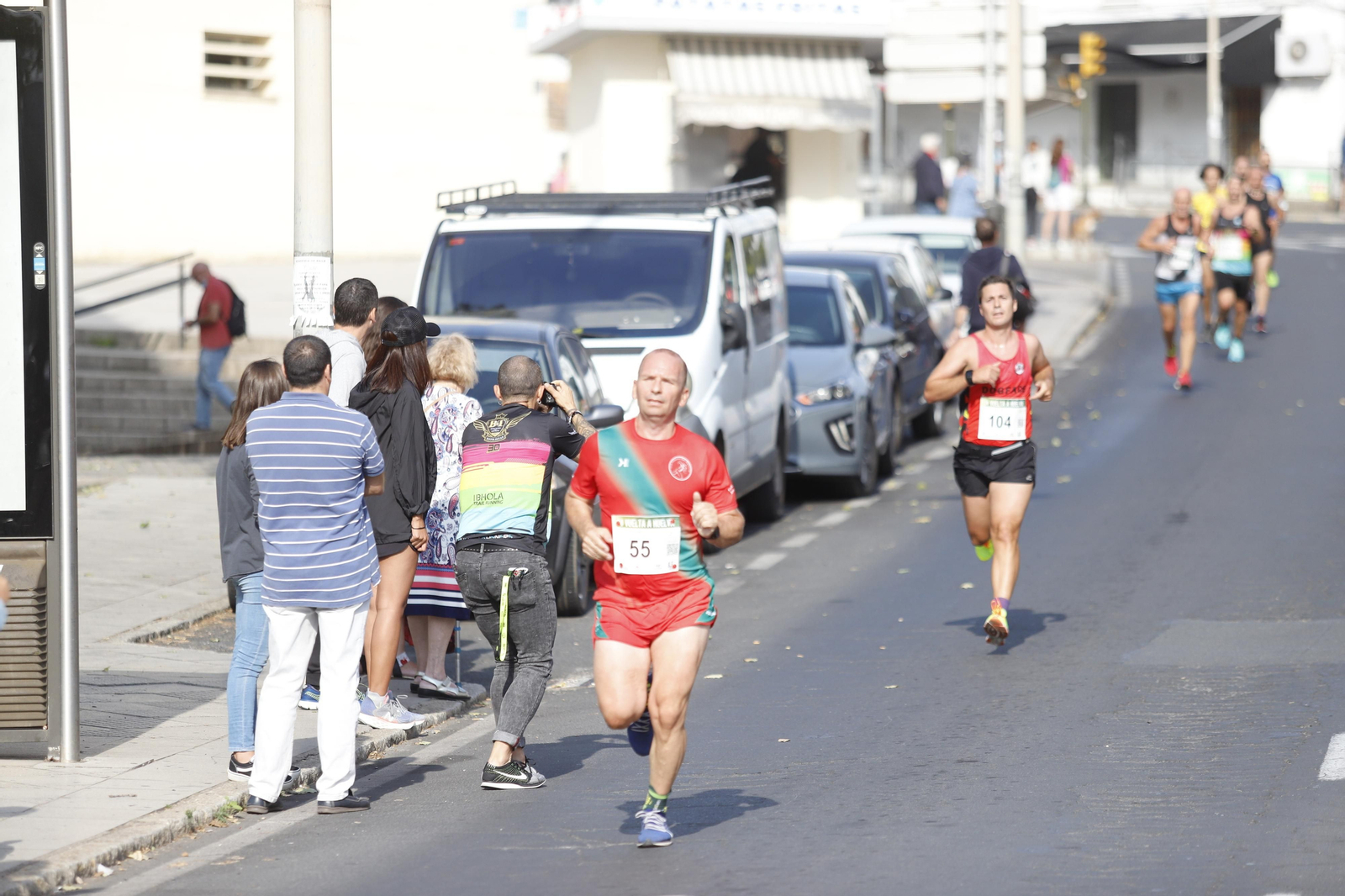 Las imágenes de la vuelta a Huelva de atletismo
