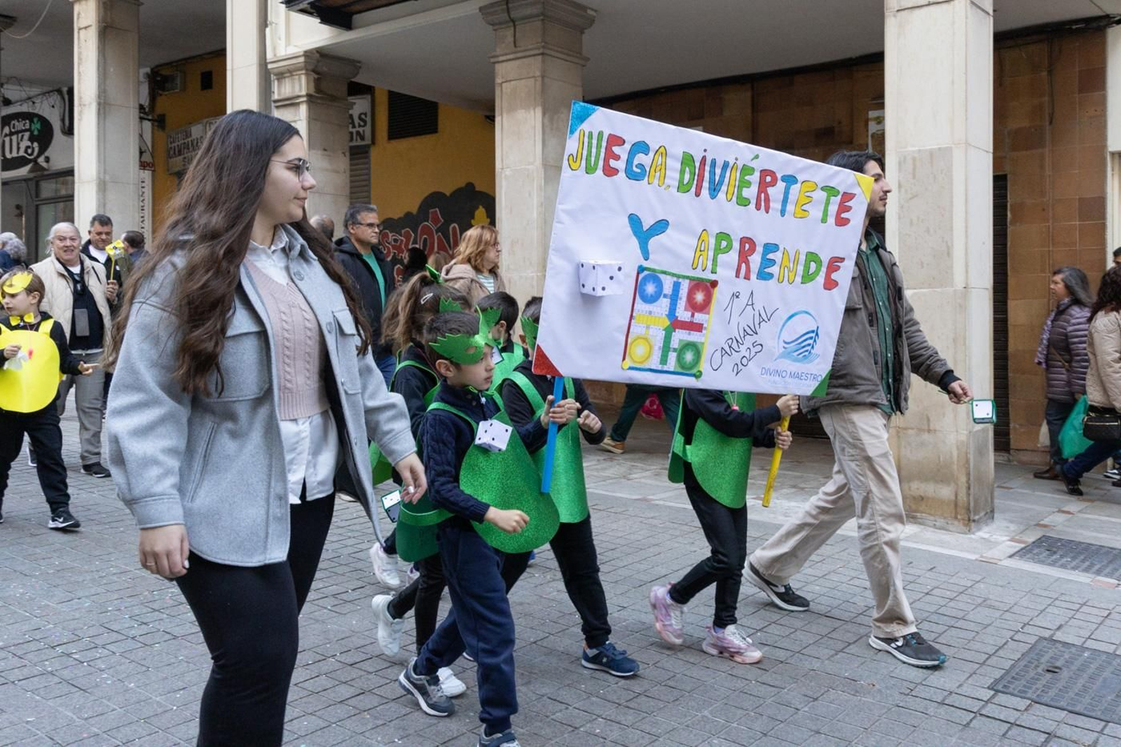 Pasacalles del Carnaval Escolar
