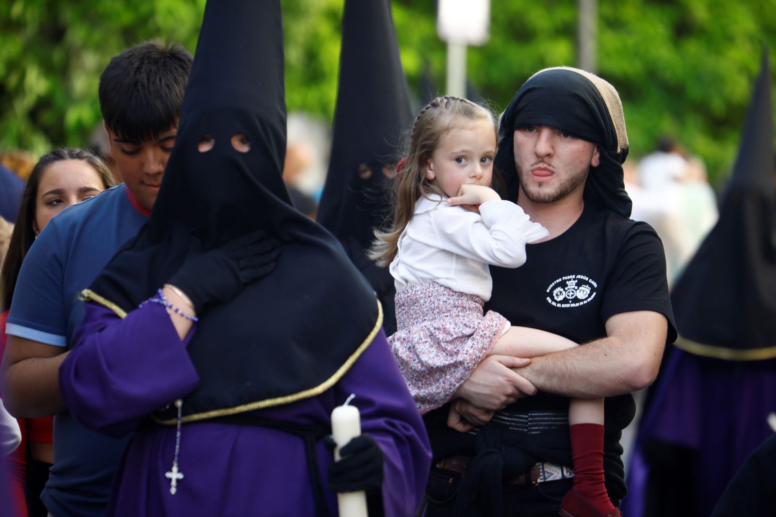 Jueves Santo en Córdoba: la procesión del Caído, en imágenes