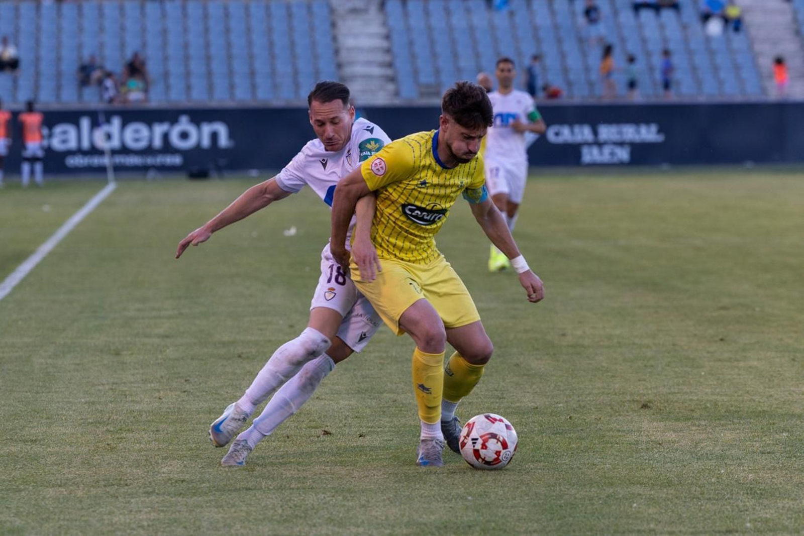 Las mejores imágenes del Real Jaén - CD Huétor Tájar Las mejores imágenes del Real Jaén - CD Huétor Tájar