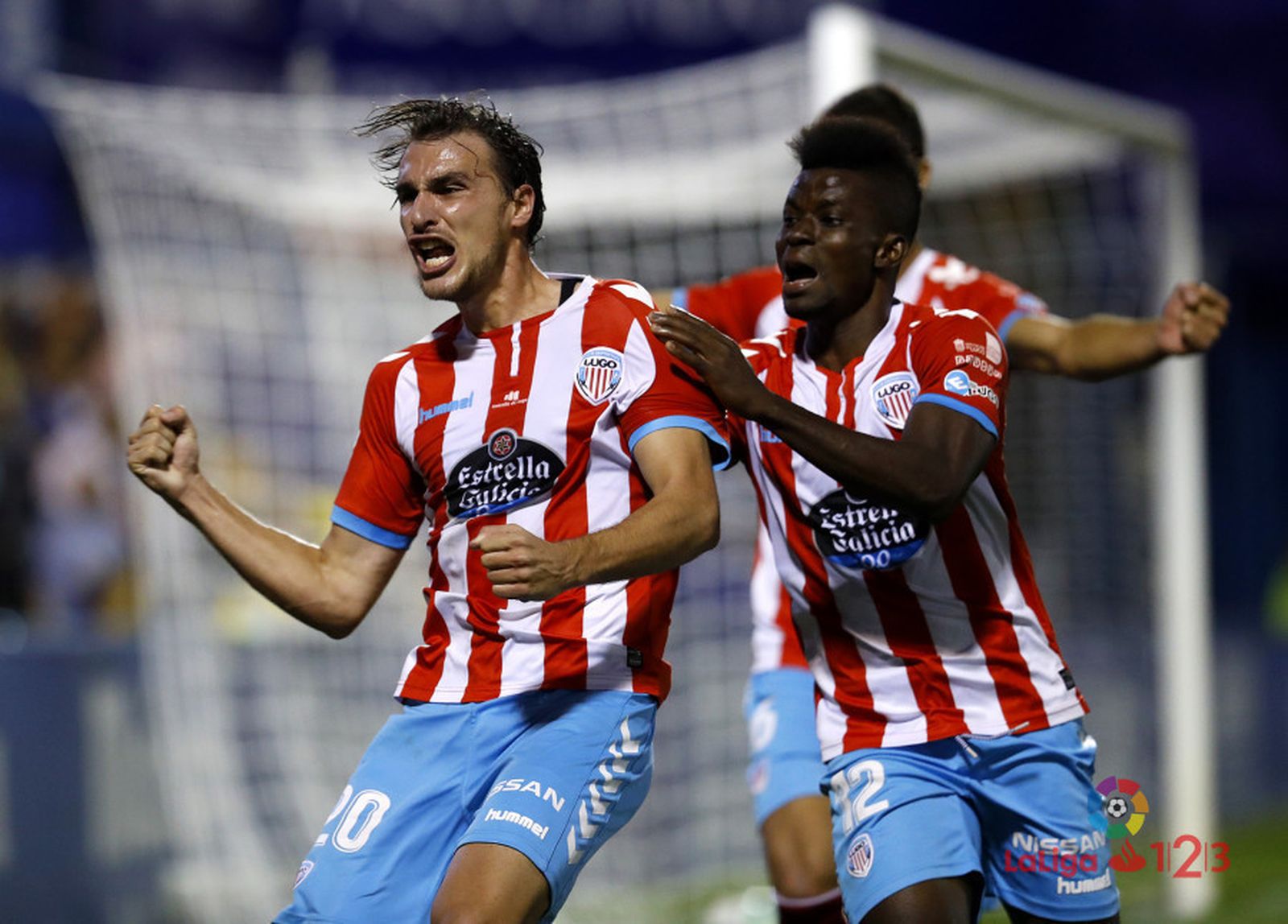 Ignasi Miquel celebra un gol con el Lugo esta temporada.