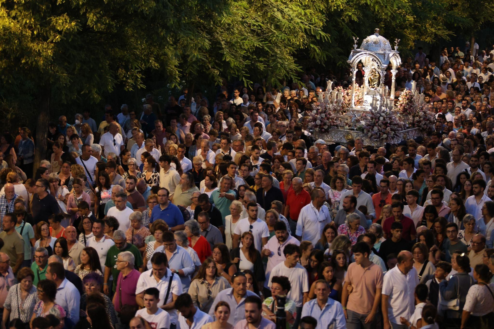 Imágenes de la procesión de la Virgen de la Cinta