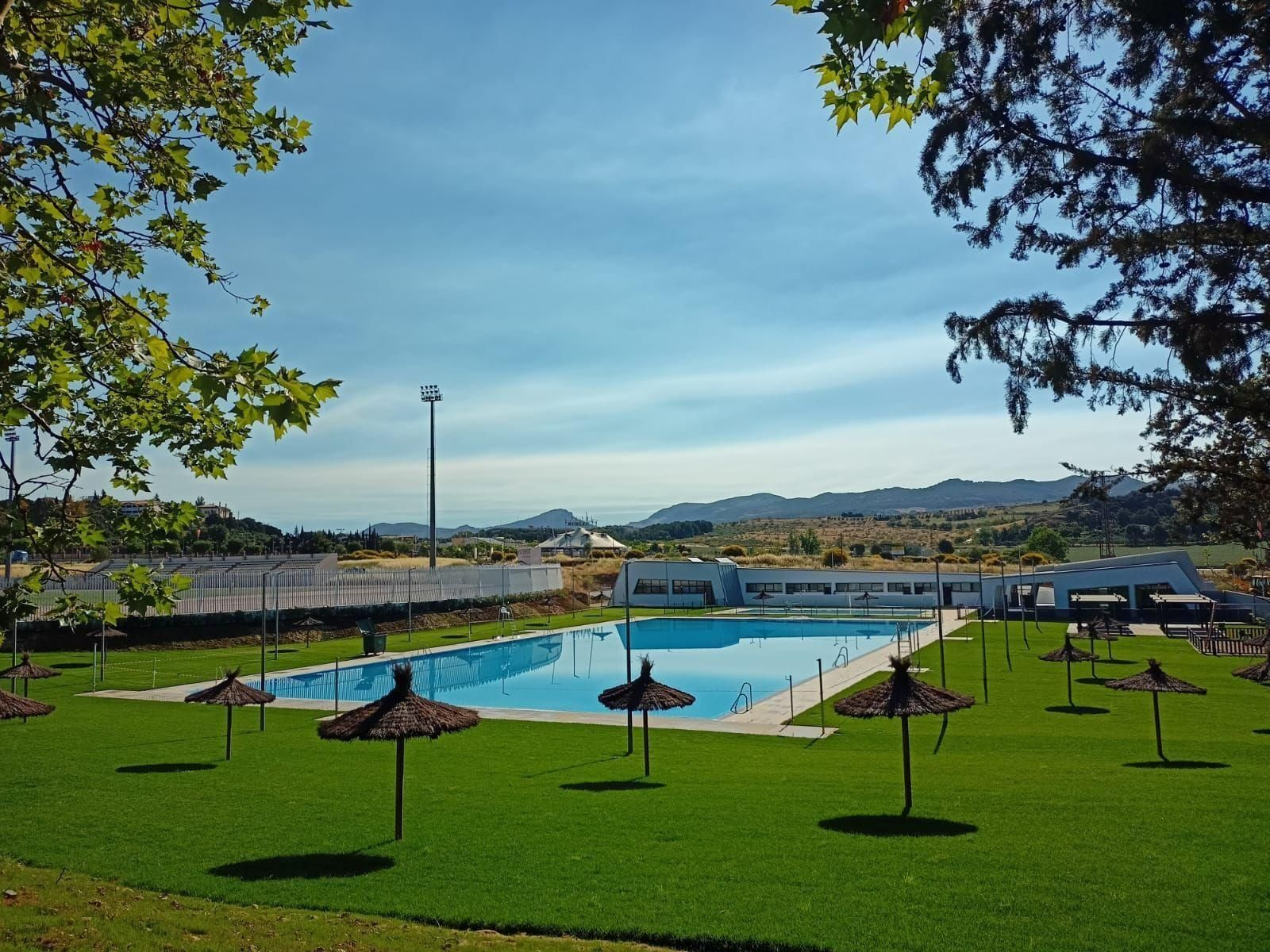 La nueva piscina municipal de Ronda.