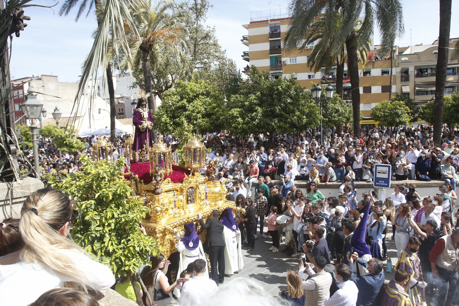 Domingo de Ramos en Córdoba: La procesión del Rescatado, en imágenes