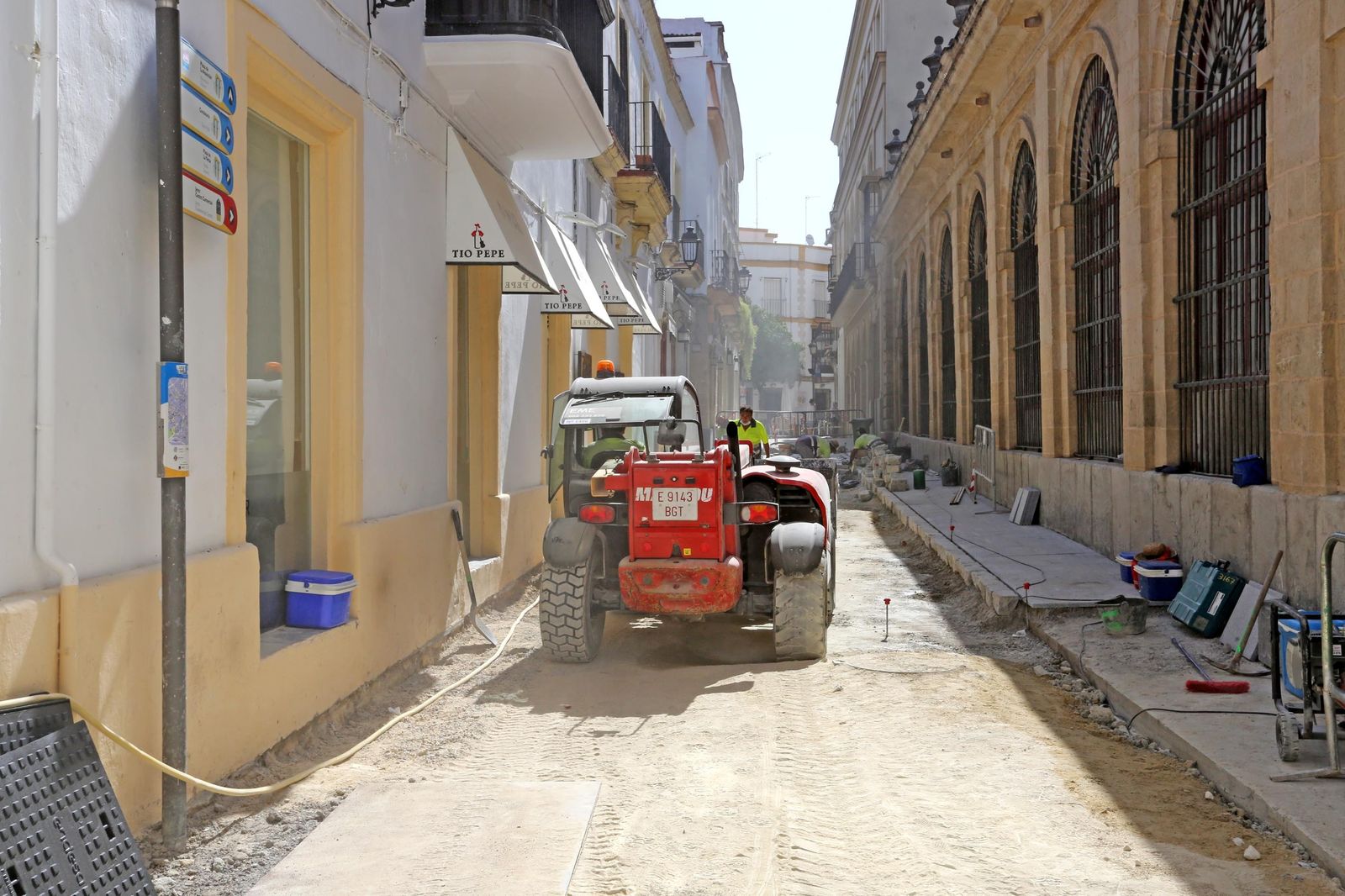 Obras en Jerez, cambio de pavimento en calles del centro
