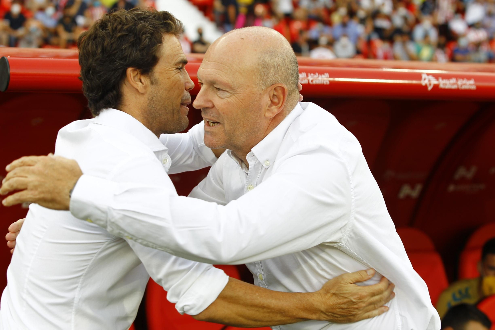 Saludo entre Rubi y Mel.
