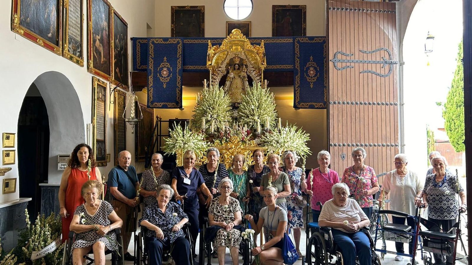 Visita de la Residencia María Auxiliadora a Nuestra Señora de la Cabeza, Patrona de Churriana de la Vega. Septiembre 2024.