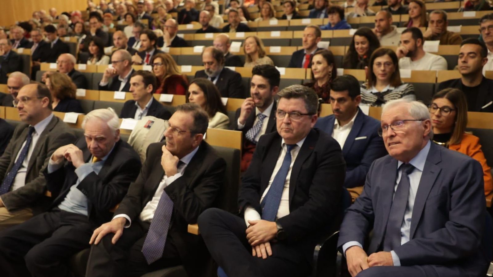 Los ex directores de la ETSIA.