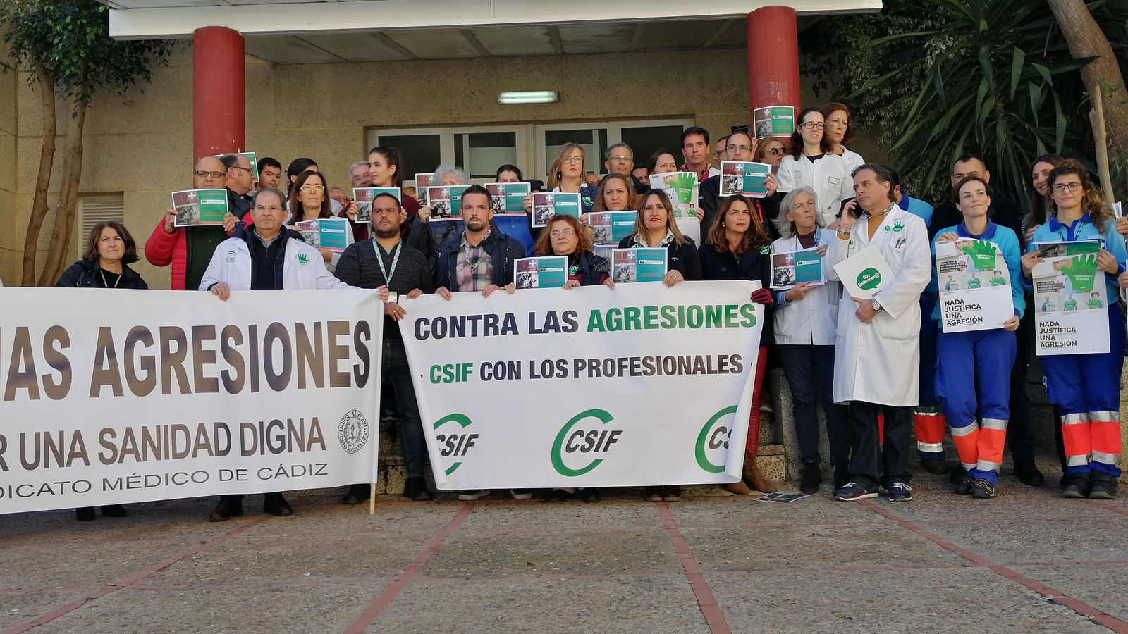 Concentración en el Centro de Salud Ribera del Muelle