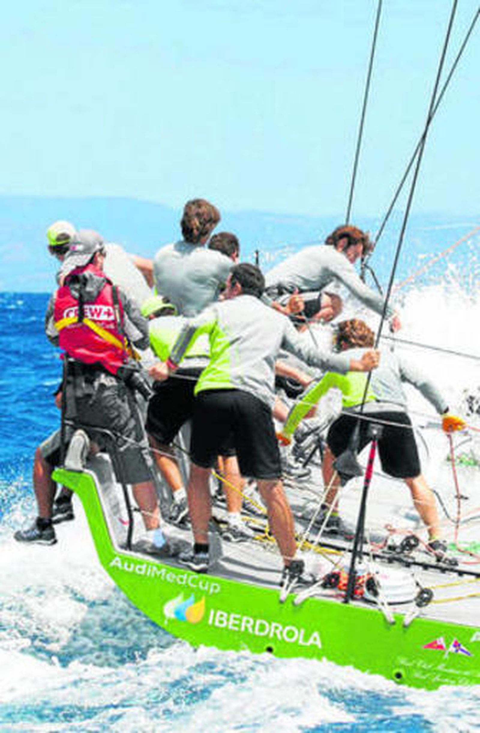 El 'Audi All4one' es el nuevo líder en la clase TP52