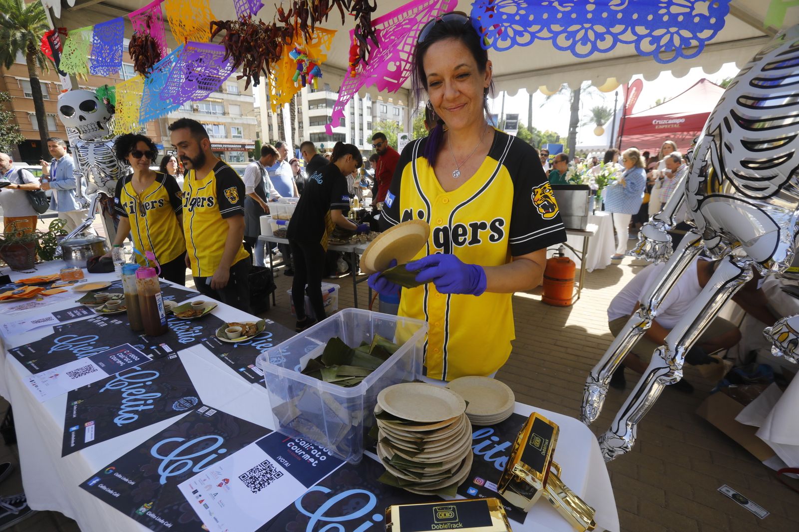 Las tapas del Córdoba Califato Gourmet en el Paseo de la Victoria, en imágenes