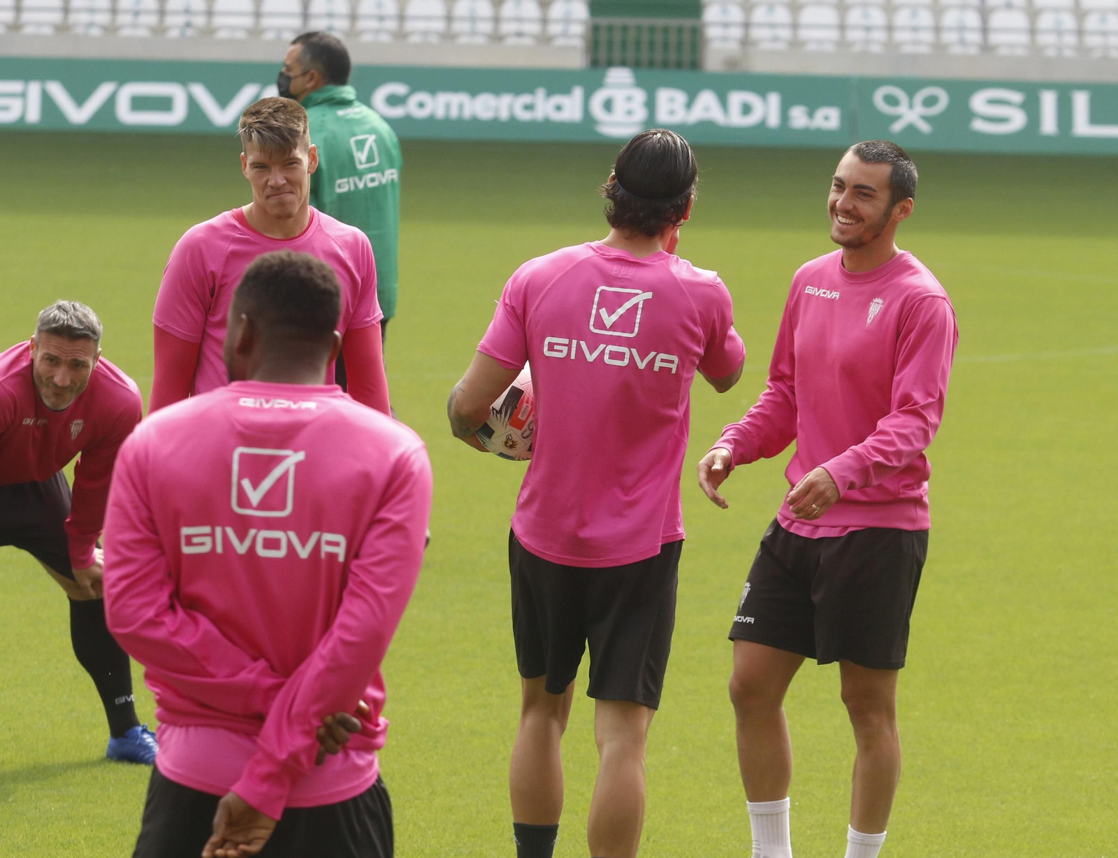 Las imágenes del primer entrenamiento de Germán Crespo al frente del Córdoba CF