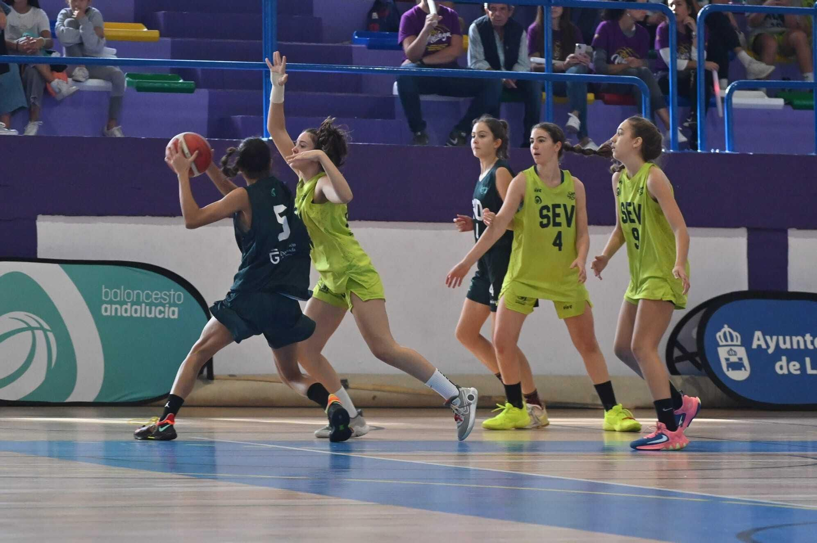 Las fotos de la última jornada del Andaluz infantil femenino de baloncesto de La Línea