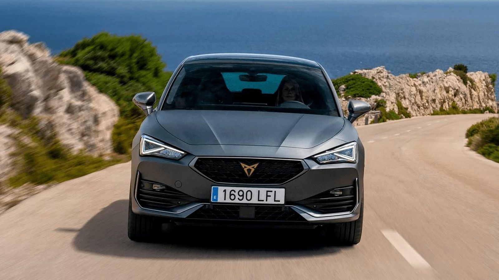 Cupra León e Hybrid de 204 CV.
