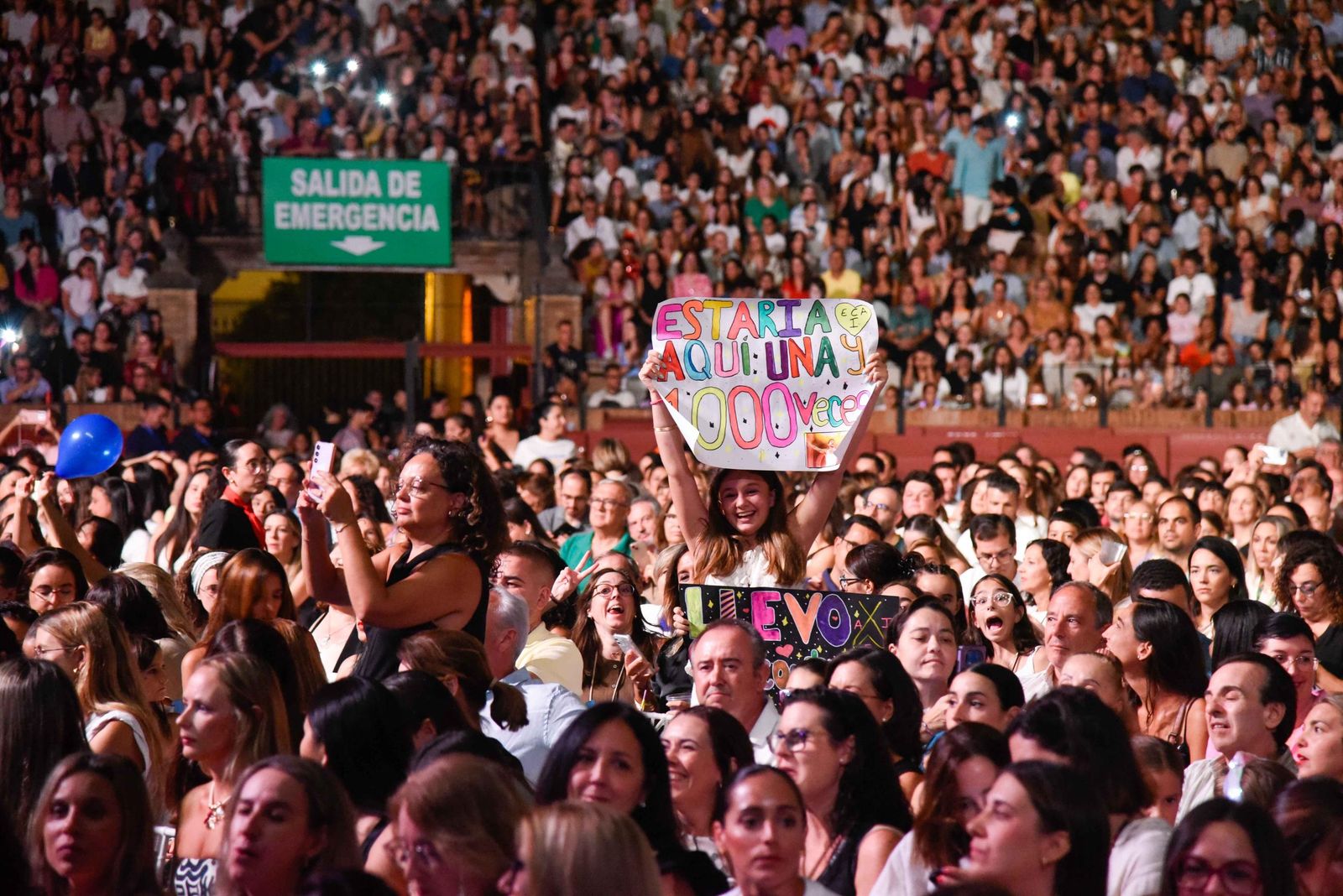 Búscate en el concierto de Camilo en la Maestranza