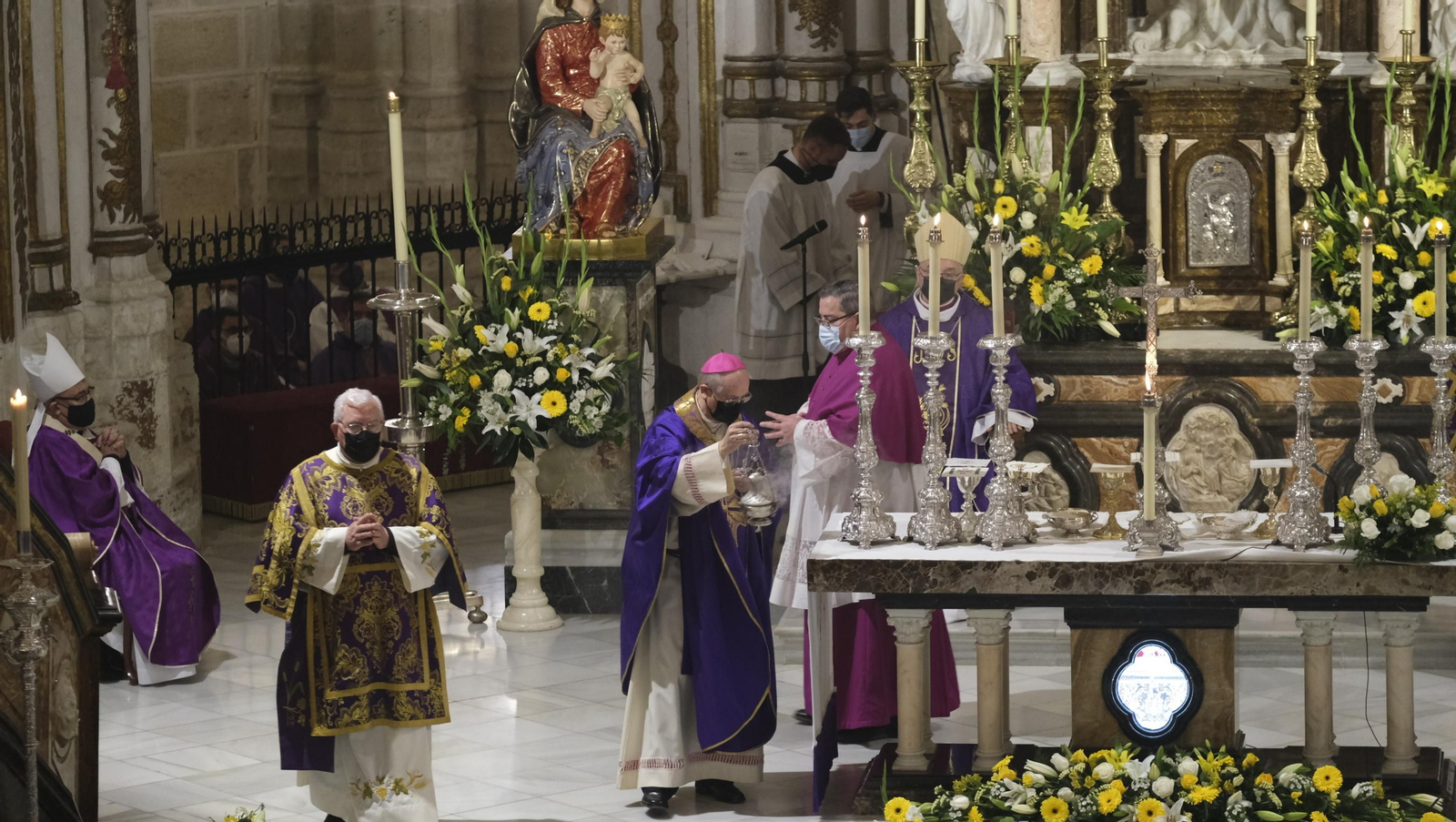 Fotogalería toma posesión nuevo Obispo Coadjutor de Almería, Antonio Gómez Cantero.