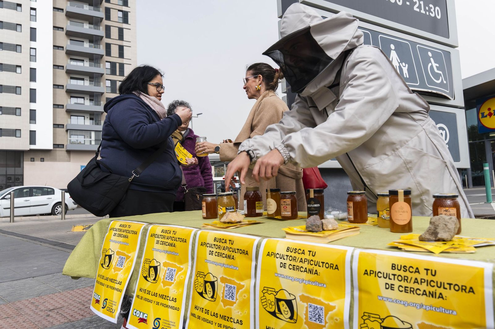 Las imágenes de las catas de miel en Almería