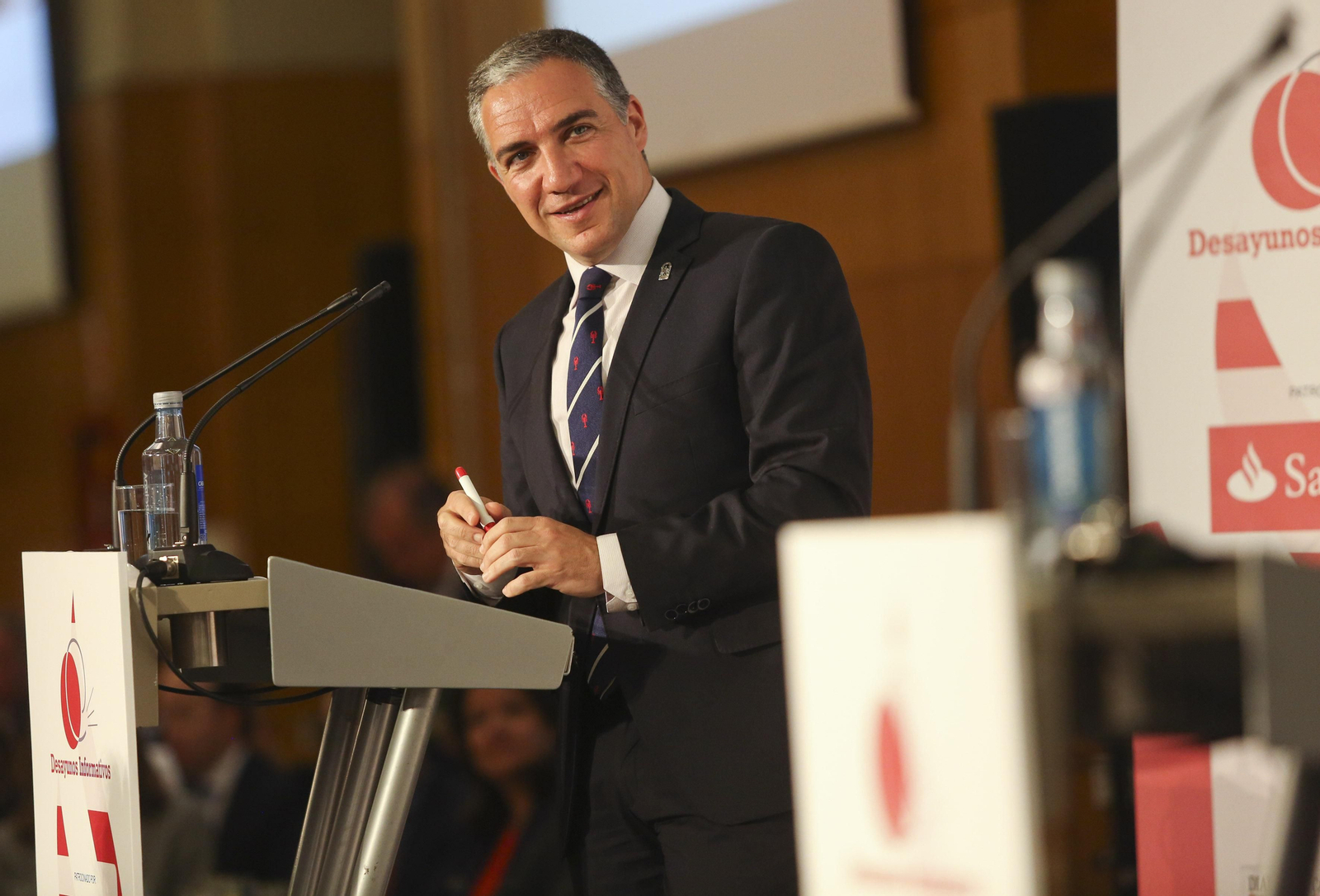 Foro Joly con Elías Bendodo