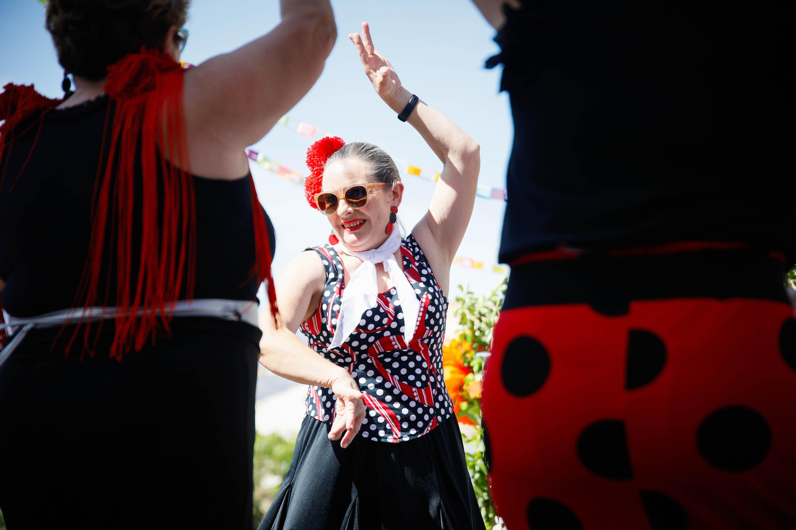 Así es la gran alfombra de serrín para que levite la Virgen de Fátima de Tíjola