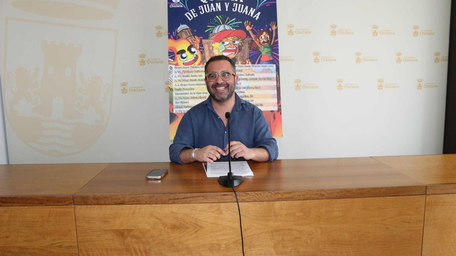 El nuevo delegado de Fiestas, Fede Díaz, en rueda de prensa.