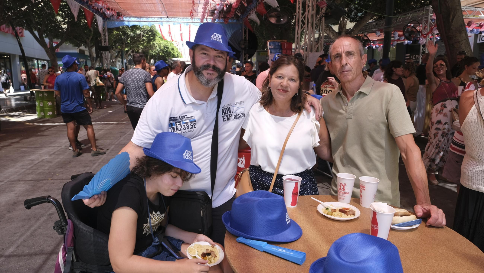 Las imágenes del lunes de la Feria del Mediodía en Almería