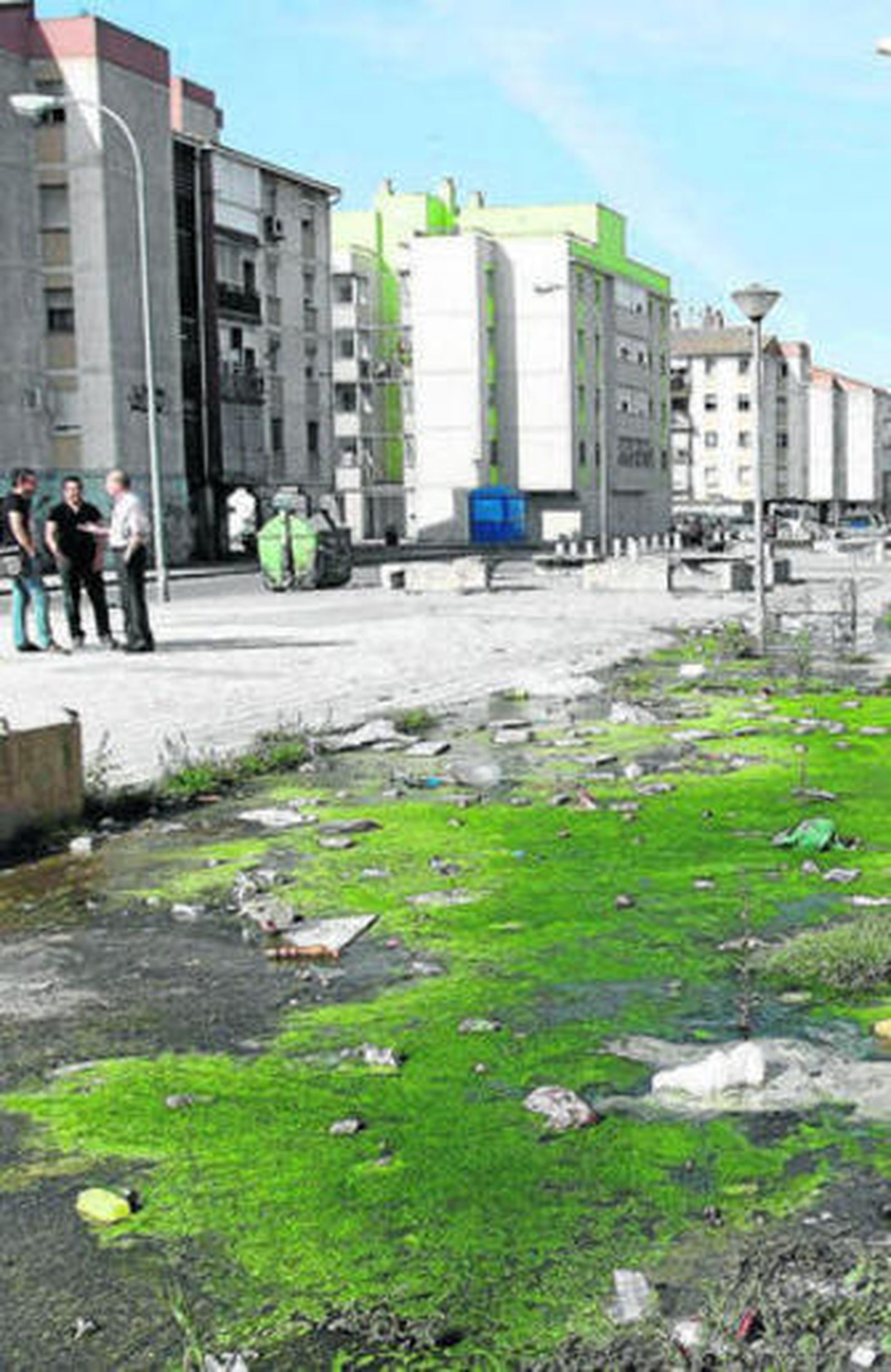 Aguas fecales acumuladas en 'Las Vegas', este lunes.