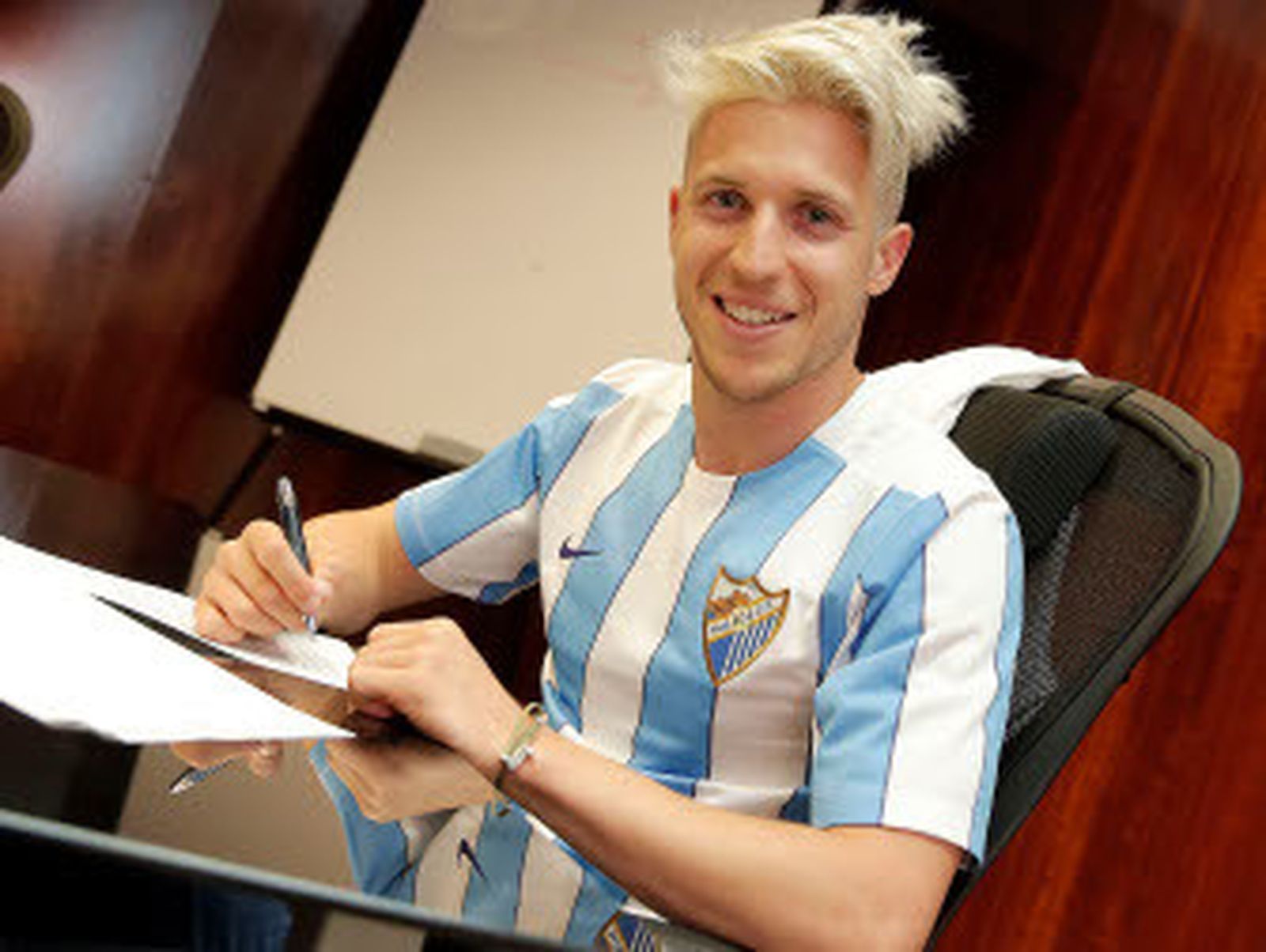 El Málaga oficializa la llegada de Keko