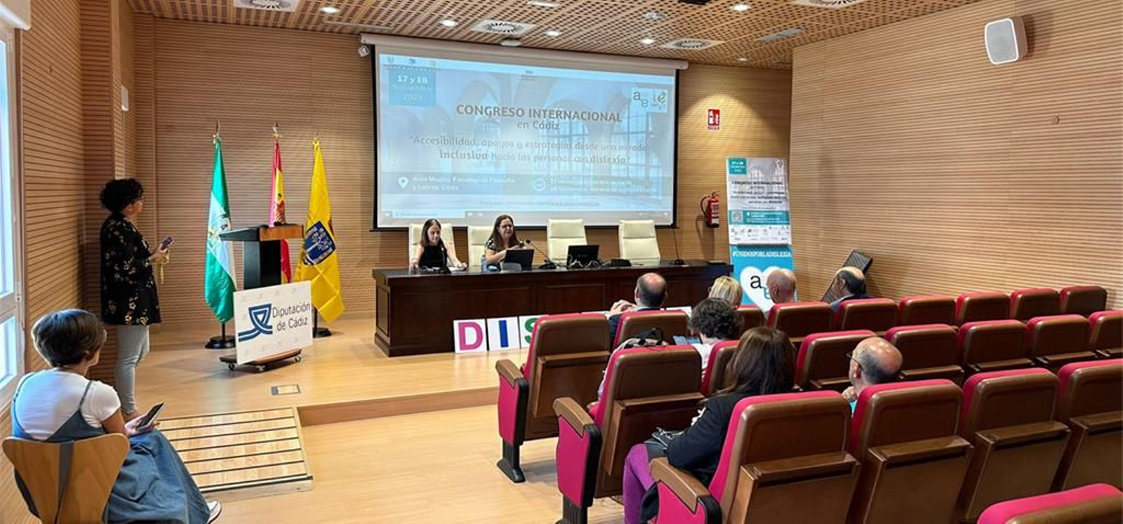 Presentación el Congreso Internacional ‘Accesibilidad, apoyos y estrategias desde una mirada inclusiva hacia las personas con dislexia’ en el Campus de Jerez. Presentación el Congreso Internacional ‘Accesibilidad, apoyos y estrategias desde una mirada inclusiva hacia las personas con dislexia’ en el Campus de Jerez.