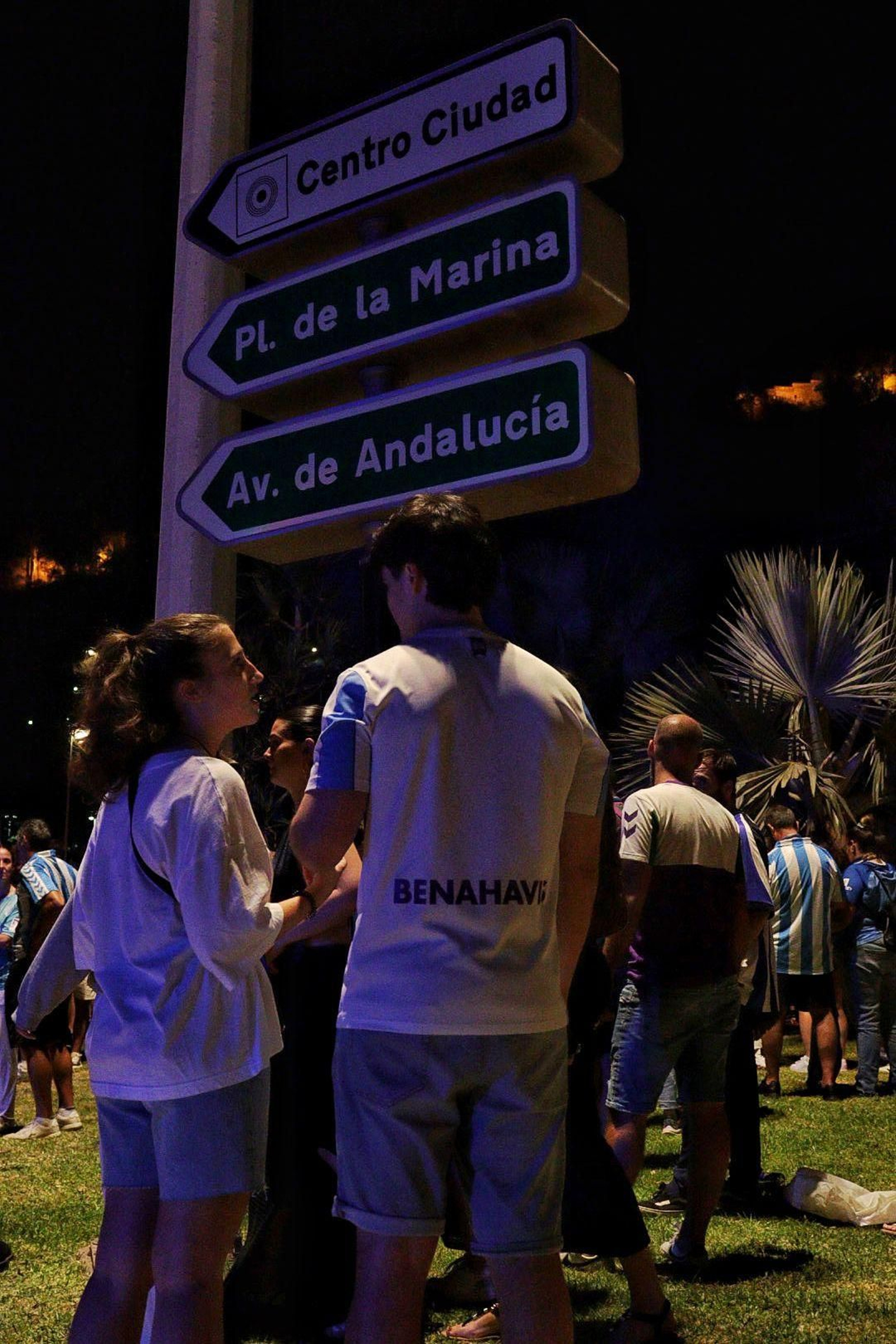 La eterna madrugada en Málaga por el ascenso La eterna madrugada en Málaga por el ascenso