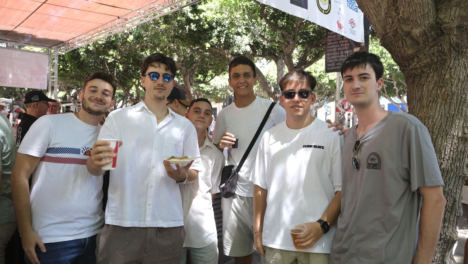 Las imágenes del lunes de la Feria del Mediodía en Almería