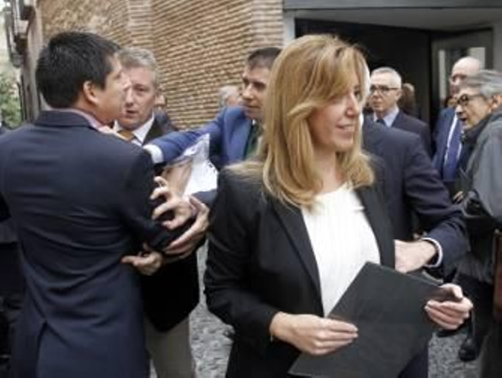 Escrache de alcaldes del PP a Susana Díaz en Málaga