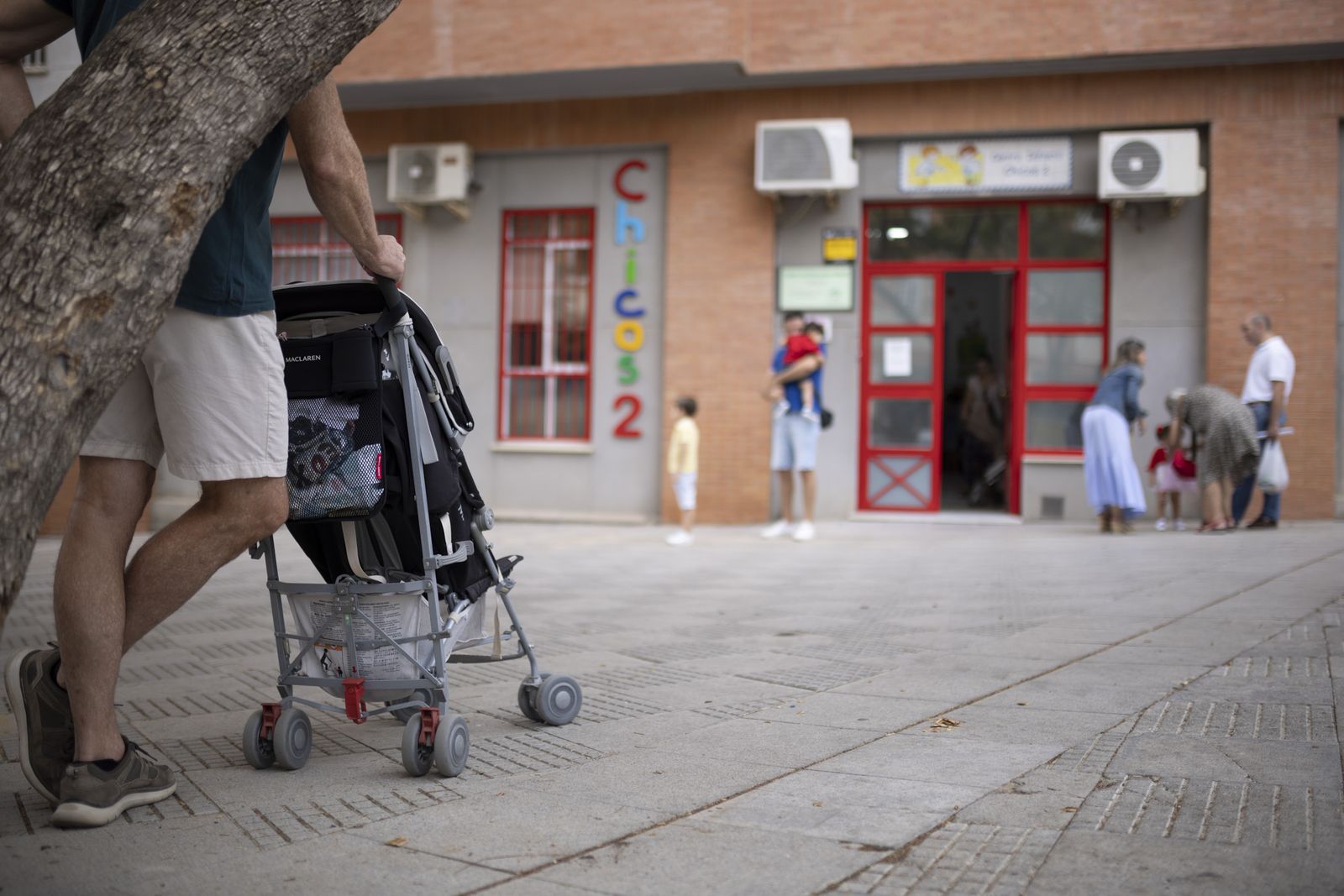 Imágenes de la vuelta a clases de los más pequeños de Huelva