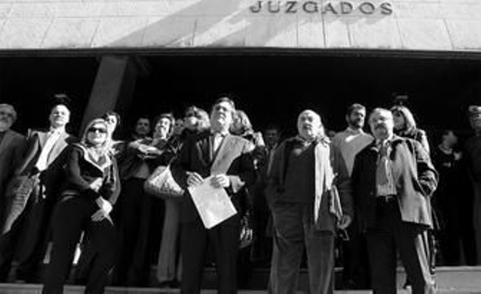 Los magistrados de Jerez, en la concentración del pasado febrero, para pedir más medios.