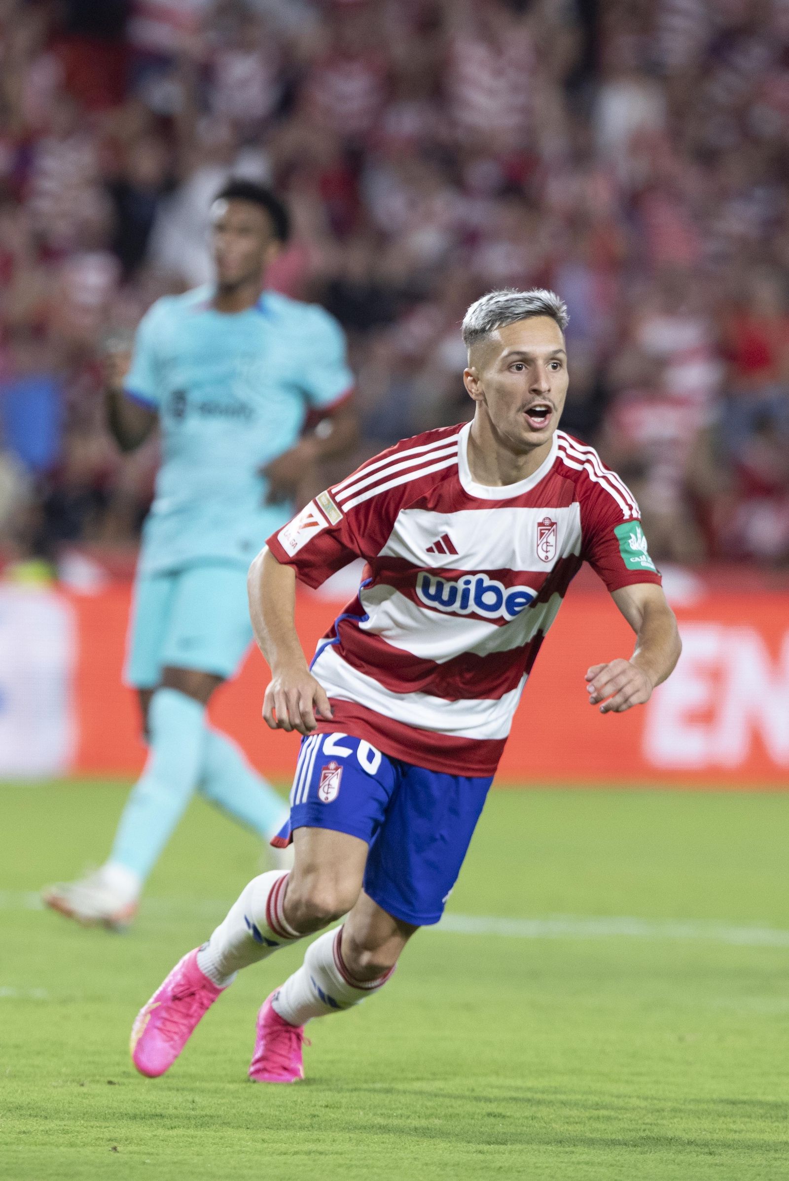 Las mejores imágenes del partido entre Granada CF y FC Barcelona