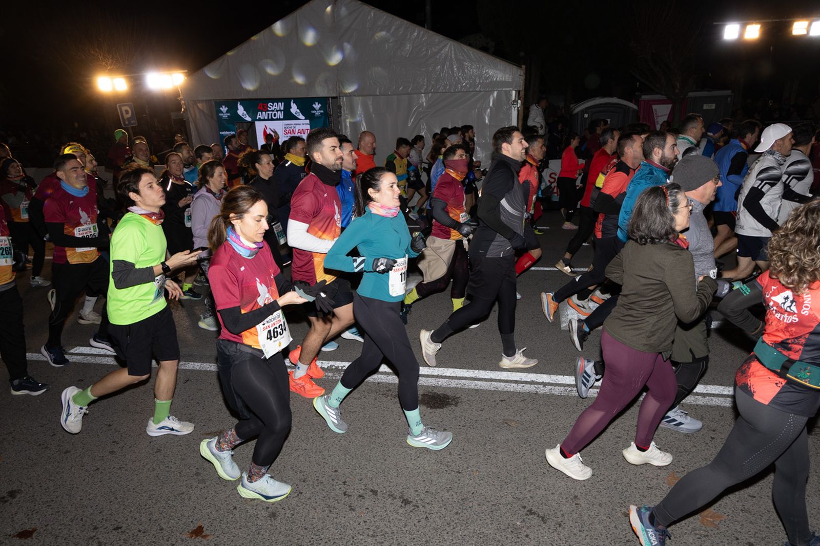 Encuéntrate en la salida de la Carrera de San Antón 2026, en imágenes (2)
