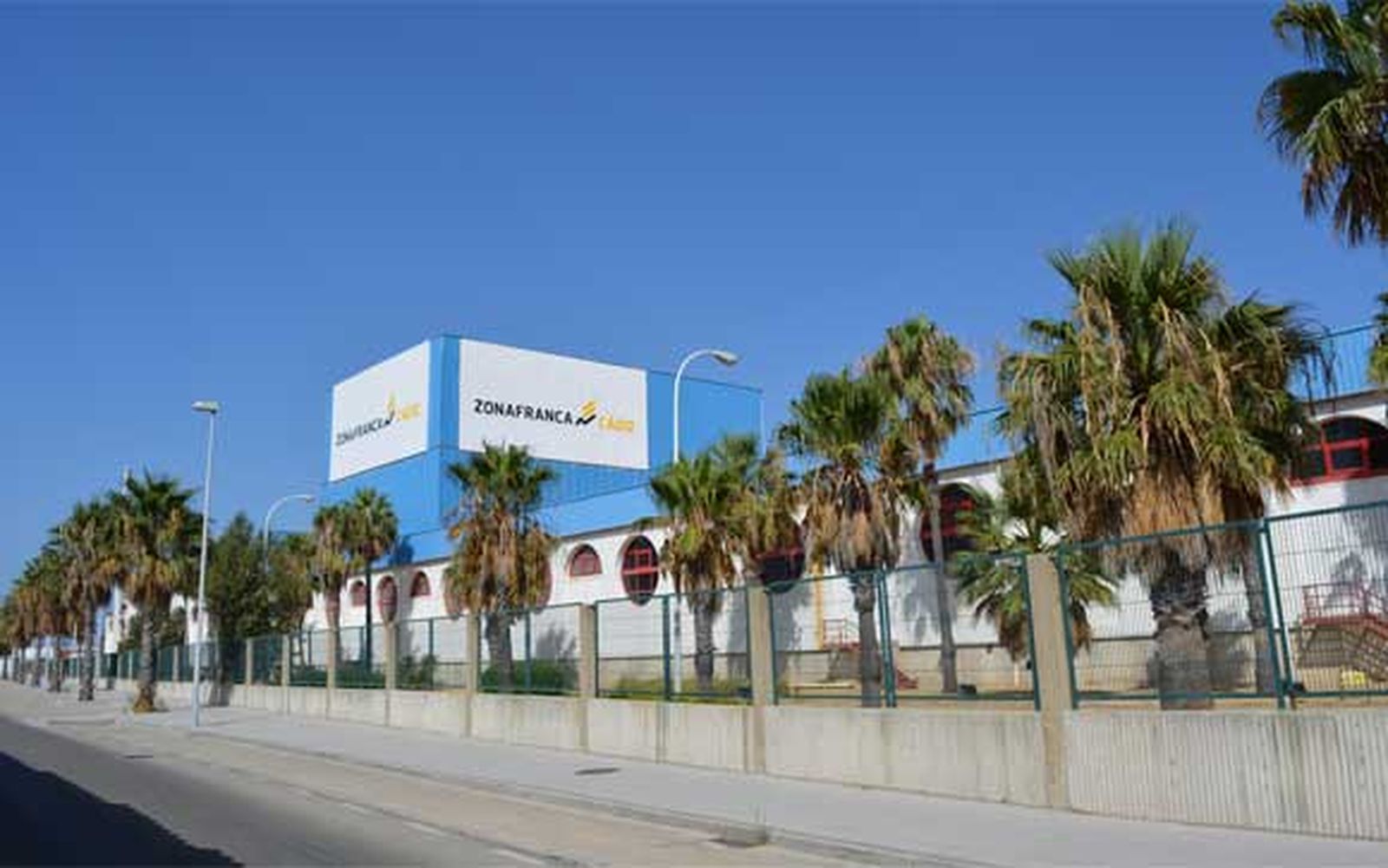 Zona Franca da luz verde a la oferta pública para la implantación de empresas en los antiguos terrenos de Altadis