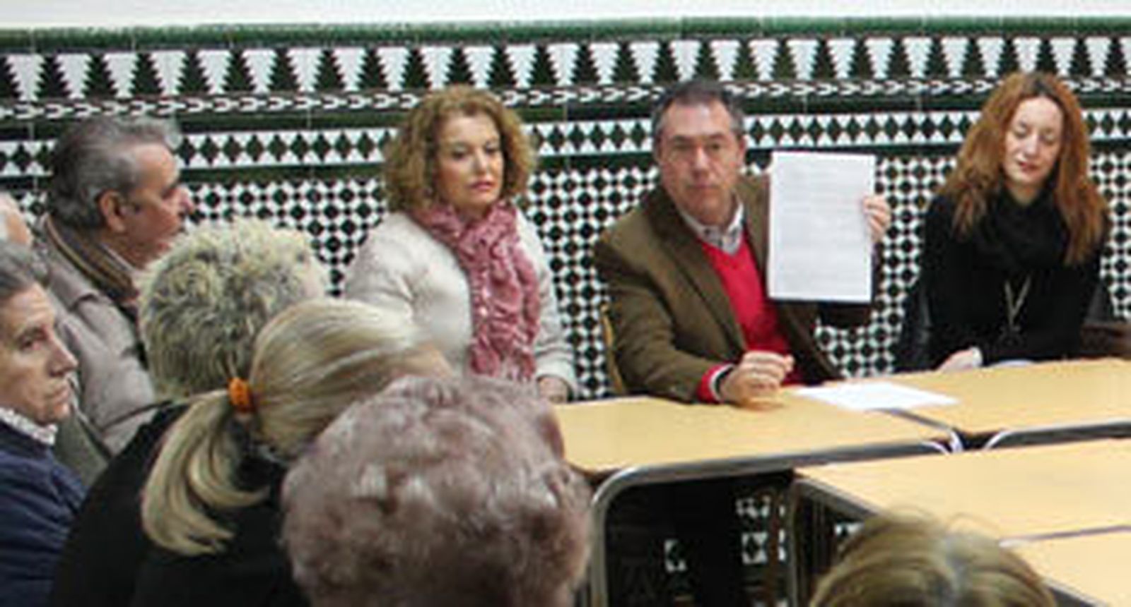 Zoido: "Hay dos opiniones en la zona azul, pero el gobierno debe tomar una decisión"