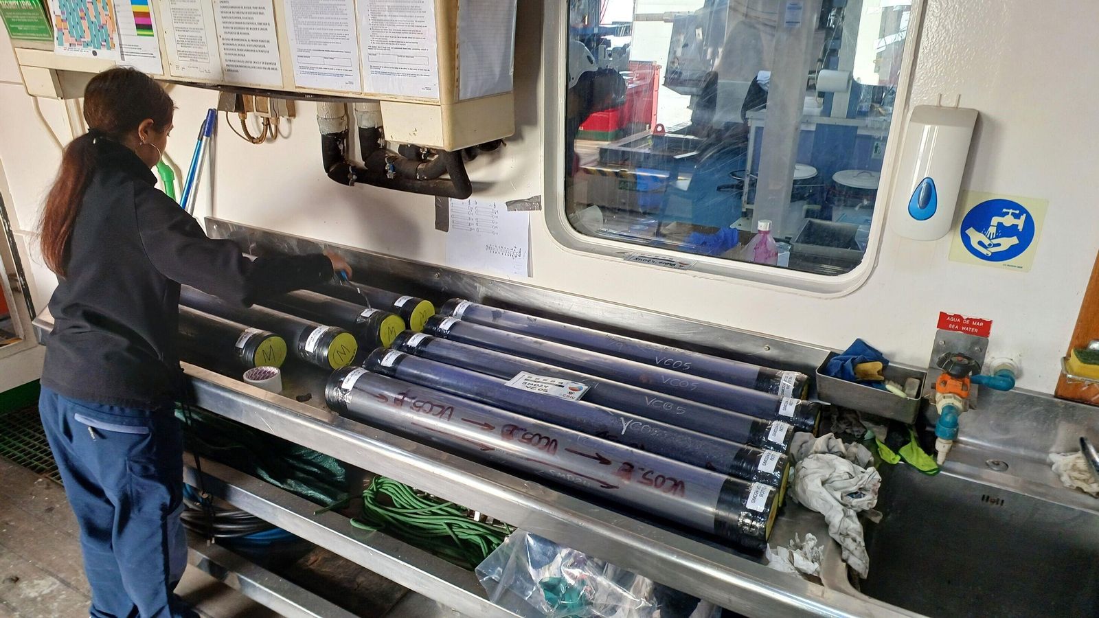 Testigos con las muestras a analizar.