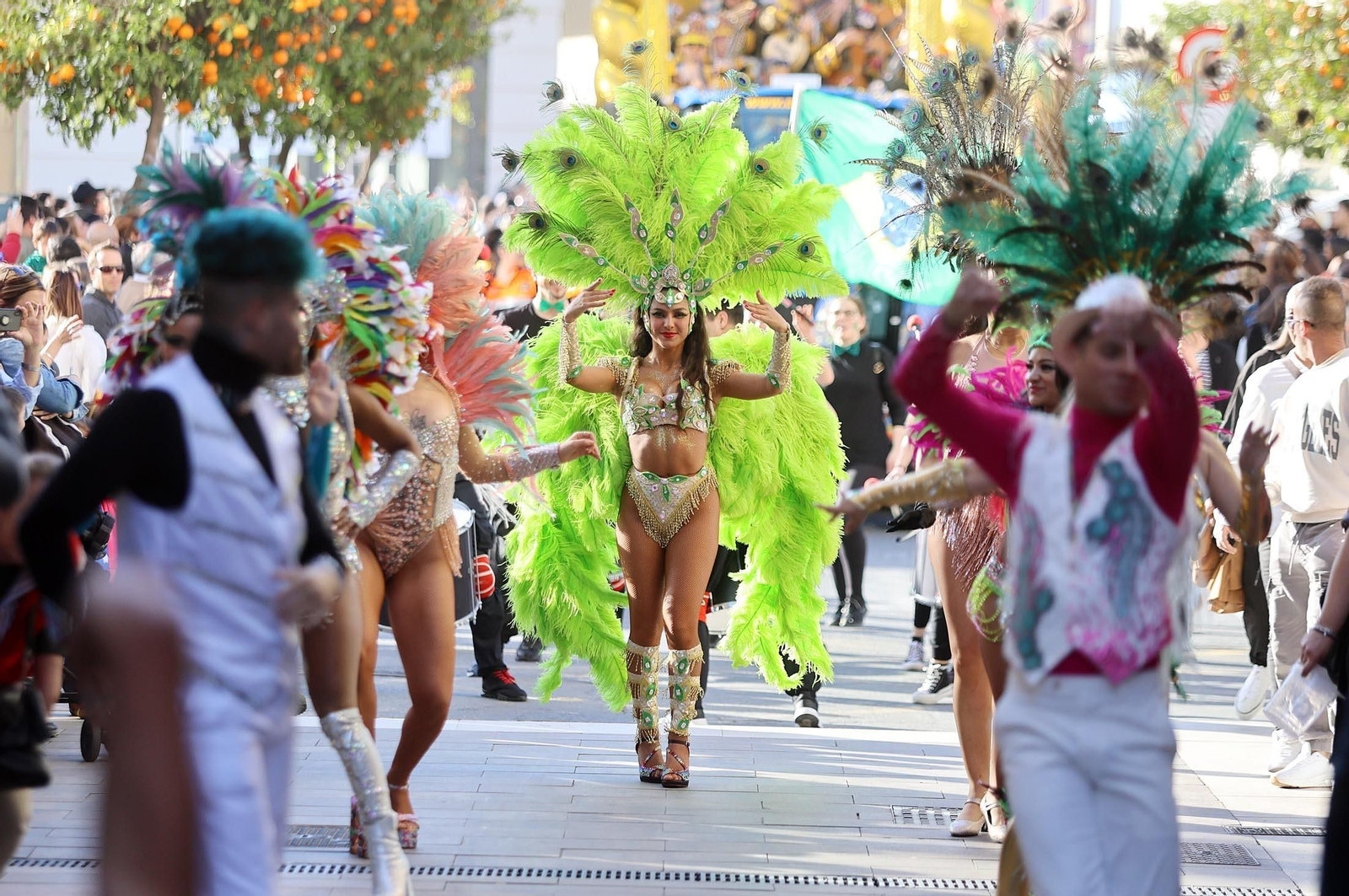 Imágenes de la cabalgata del Carnaval Colombino 2024