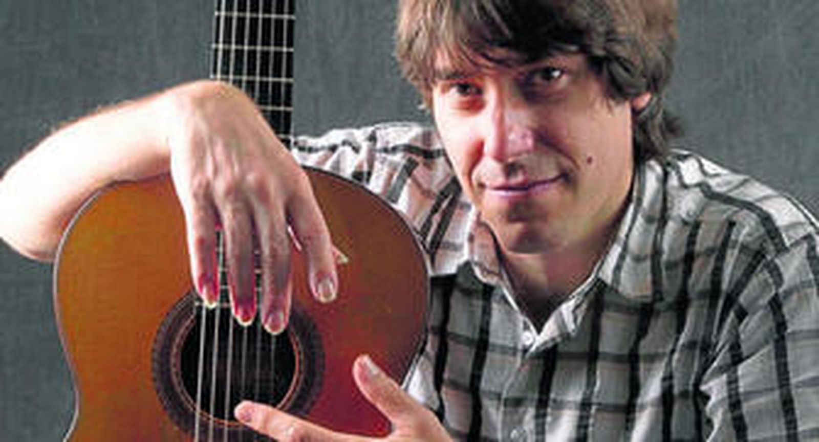 El guitarrista cubano Joaquín Clerch (La Habana, 1965).