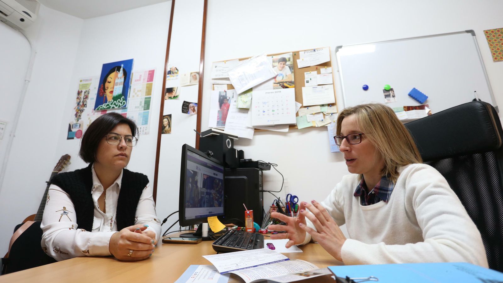 Brígida Santos y Ana Redondo, integradora y delegada de Prolibertas en Sevilla