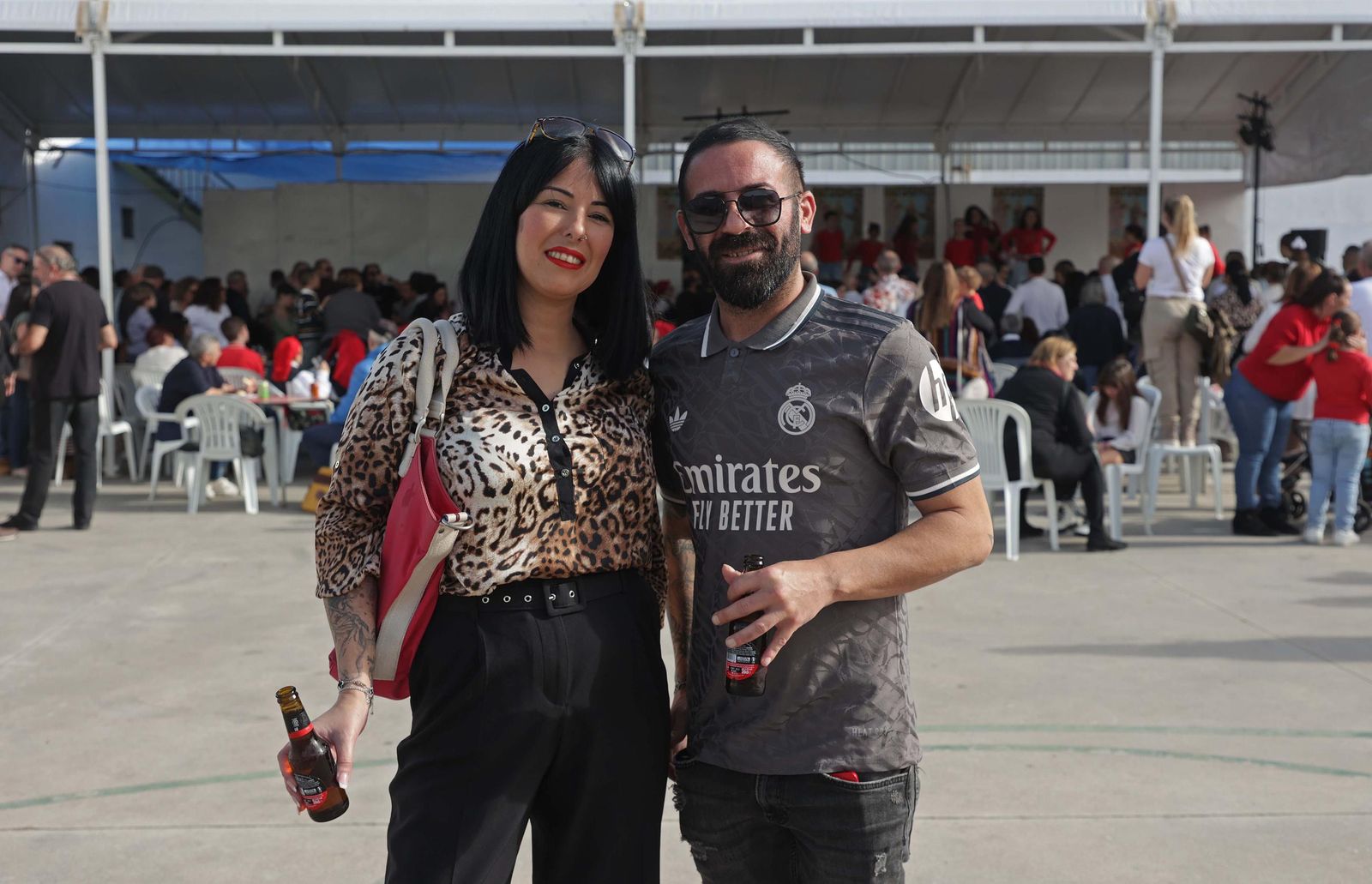 Búscate en las fotos de la Olla de San Isidro en Los Barrios .