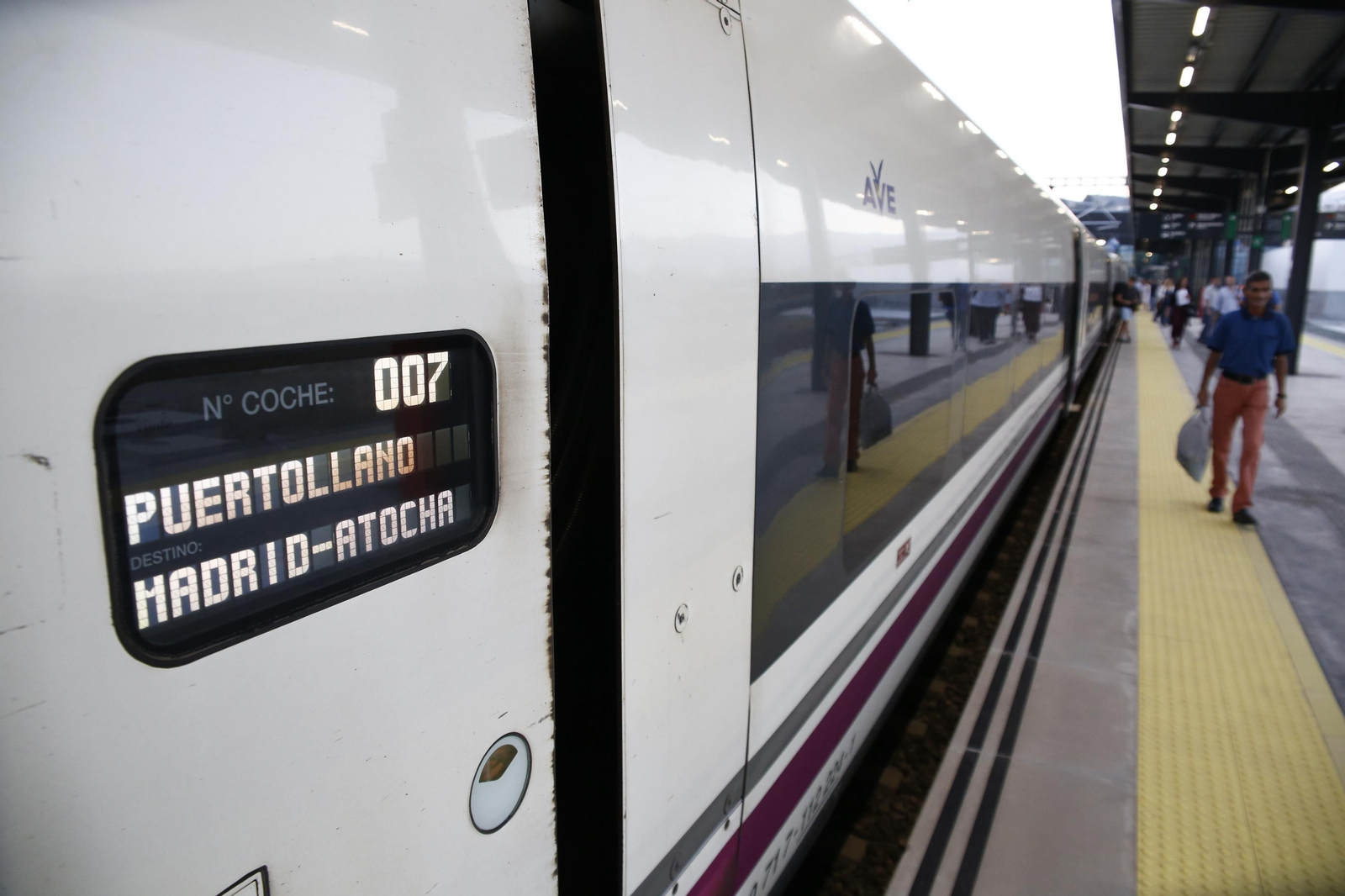 Las imágenes del primer día del AVE