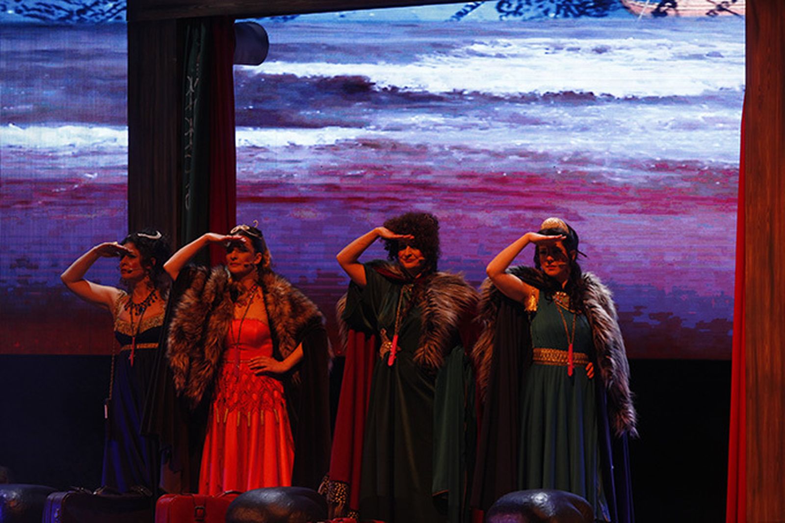 Las imágenes del pregón de Las Niñas de Cádiz