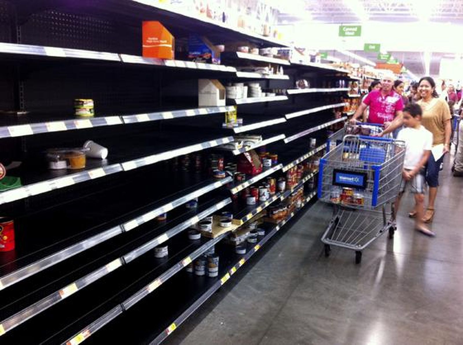 Supermercado de Miami(Florida) tras los preparativos por la llegada de 'Isaac'.

Foto: Mar Gonzalo(EFE)
